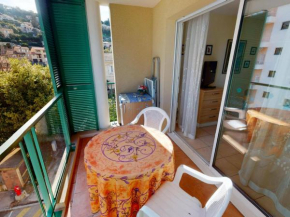 Appartement Menton, 2 pièces, 4 personnes - FR-1-196-211